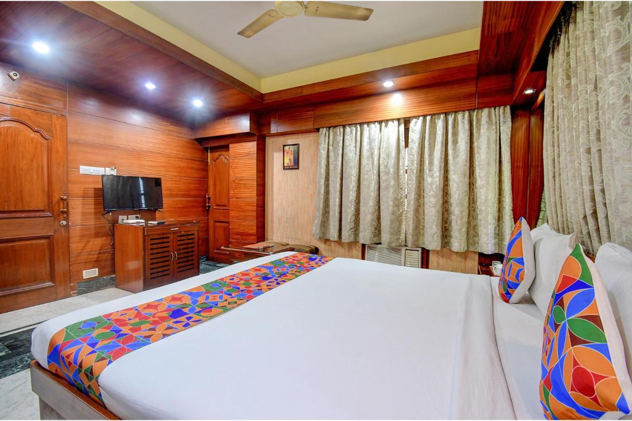 Fabhotel Panasia International Calcutta Exterior foto