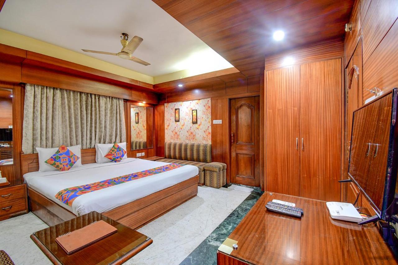 Fabhotel Panasia International Calcutta Exterior foto