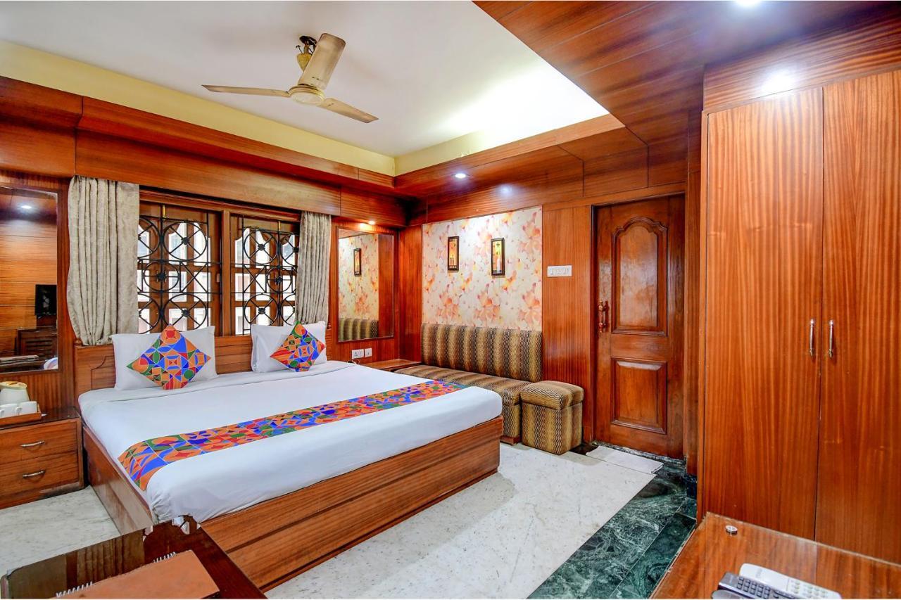 Fabhotel Panasia International Calcutta Exterior foto