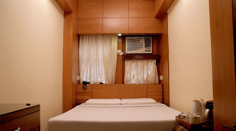 Fabhotel Panasia International Calcutta Exterior foto